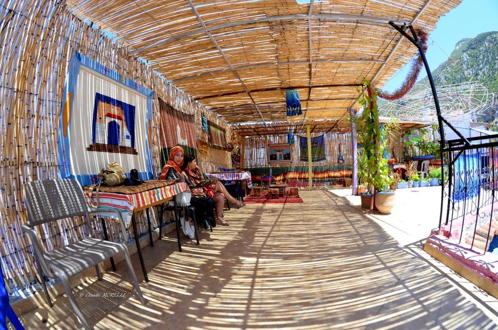 Dar Besmellah Hotel Чефчауен Екстериор снимка